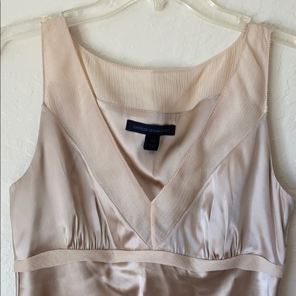 Express Design Studio delicate champagne blouse - Picture 1 of 4